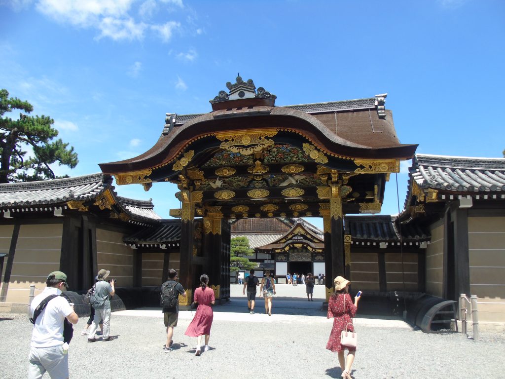 What are the top places to go to or sights to see in Kyoto?
Nijo castle entry gates a world heritage site in Kyoto